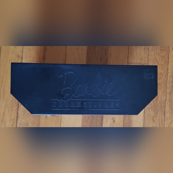 Harley Davidson Barbie NWT - Picture 8 of 8